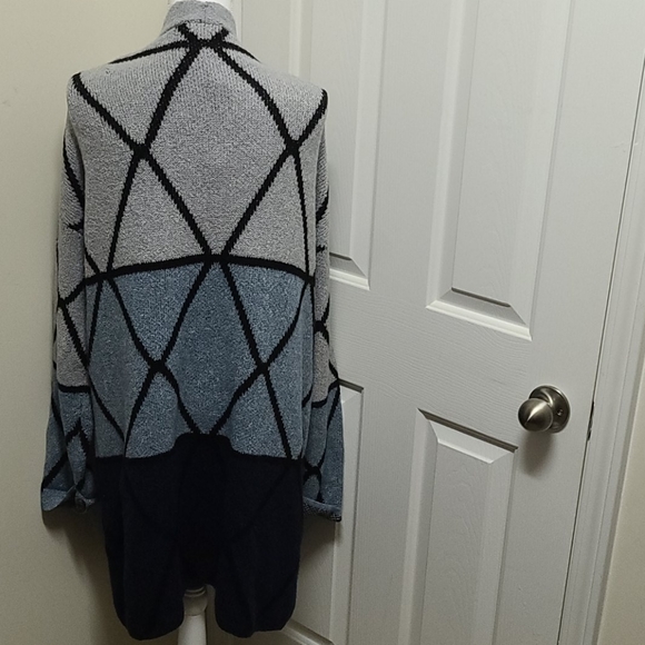 NWT Joseph A Ombre Grid Cardigan - Picture 3 of 6